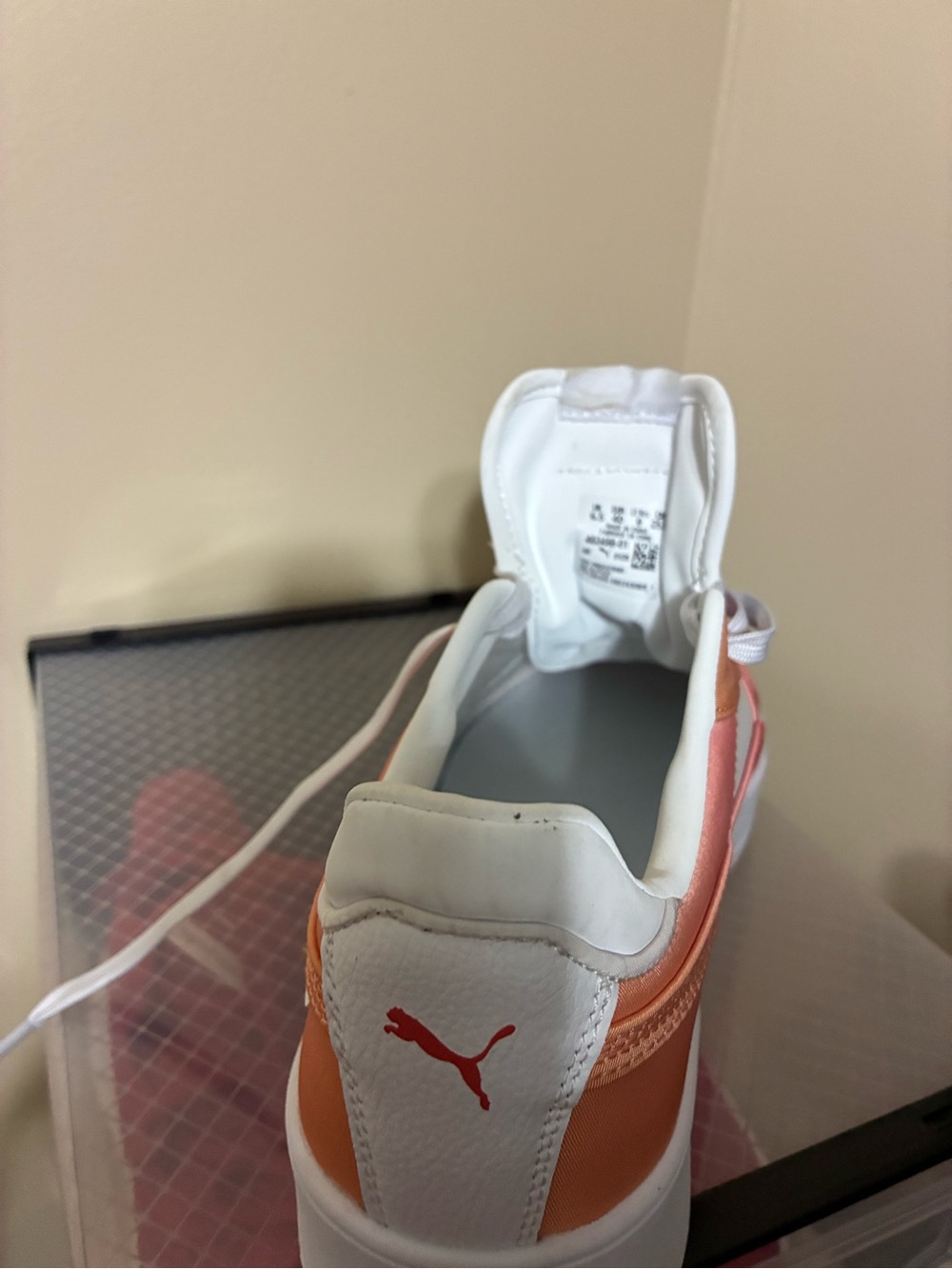 Puma women’s White and Orange Casual Sneakers